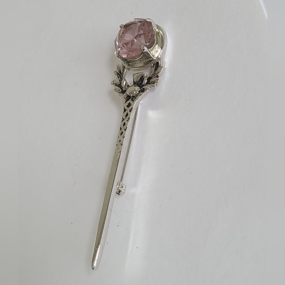 Vintage Silver Tone Pink Amethyst Glass Scottish Thistle Sword Kilt Brooch Pin - Picture 6 of 12